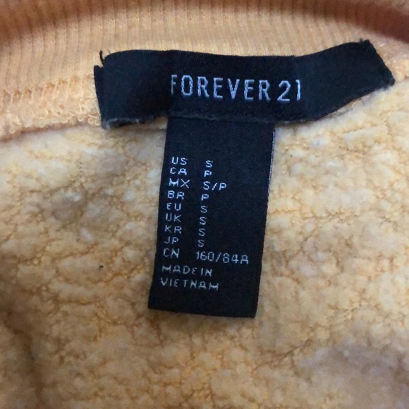 ✨CROP TOP SWEATER✨ - Picture 3 of 3